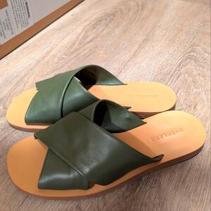 Everlane The Day Crossover Sandal